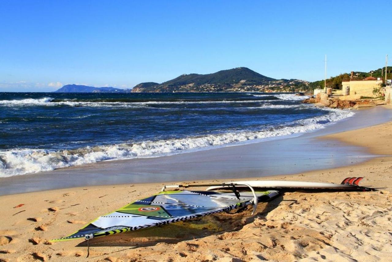 La Gavine Studio Vue Mer Hyères Extérieur photo